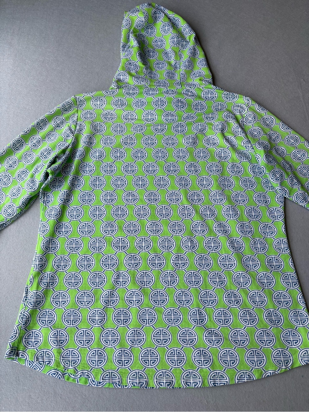 IBKUL Green and White Printed Hooded Long Sleeve Top UPF 50+ - Picture 7 of 8